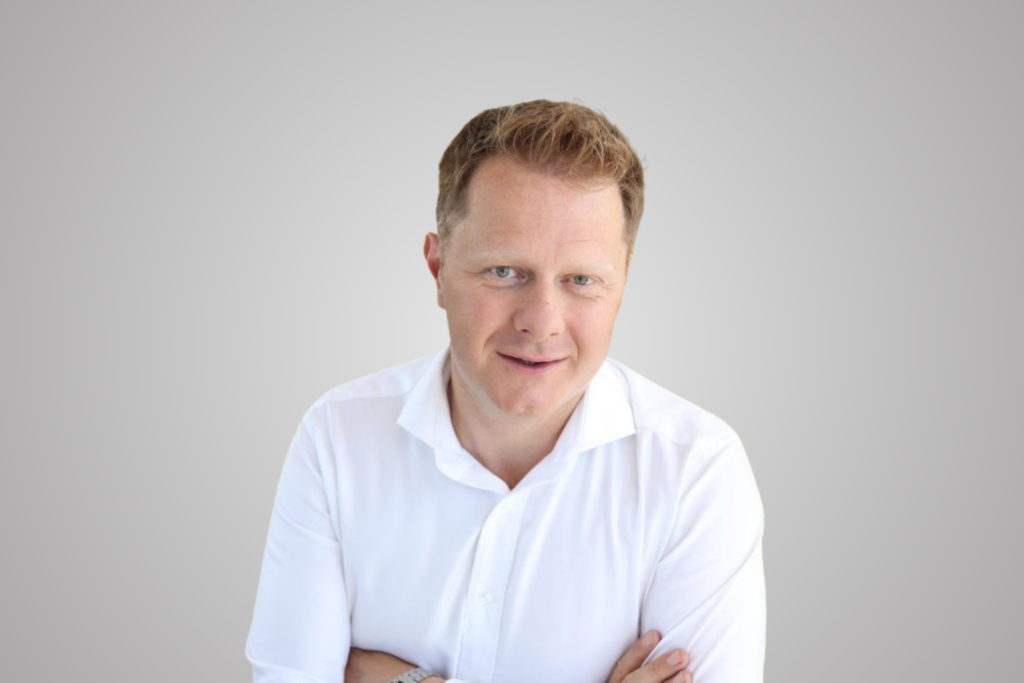 Jonathan Bean, EVP EMEA & AI Partnerships at Sinch